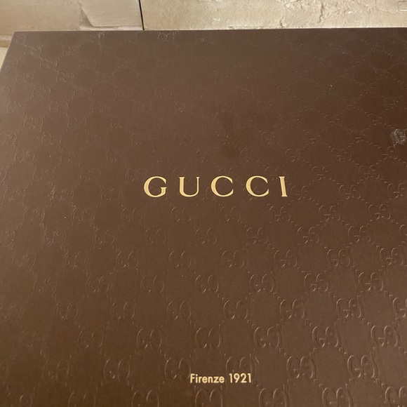 Gucci shoes - Picture 4 of 8